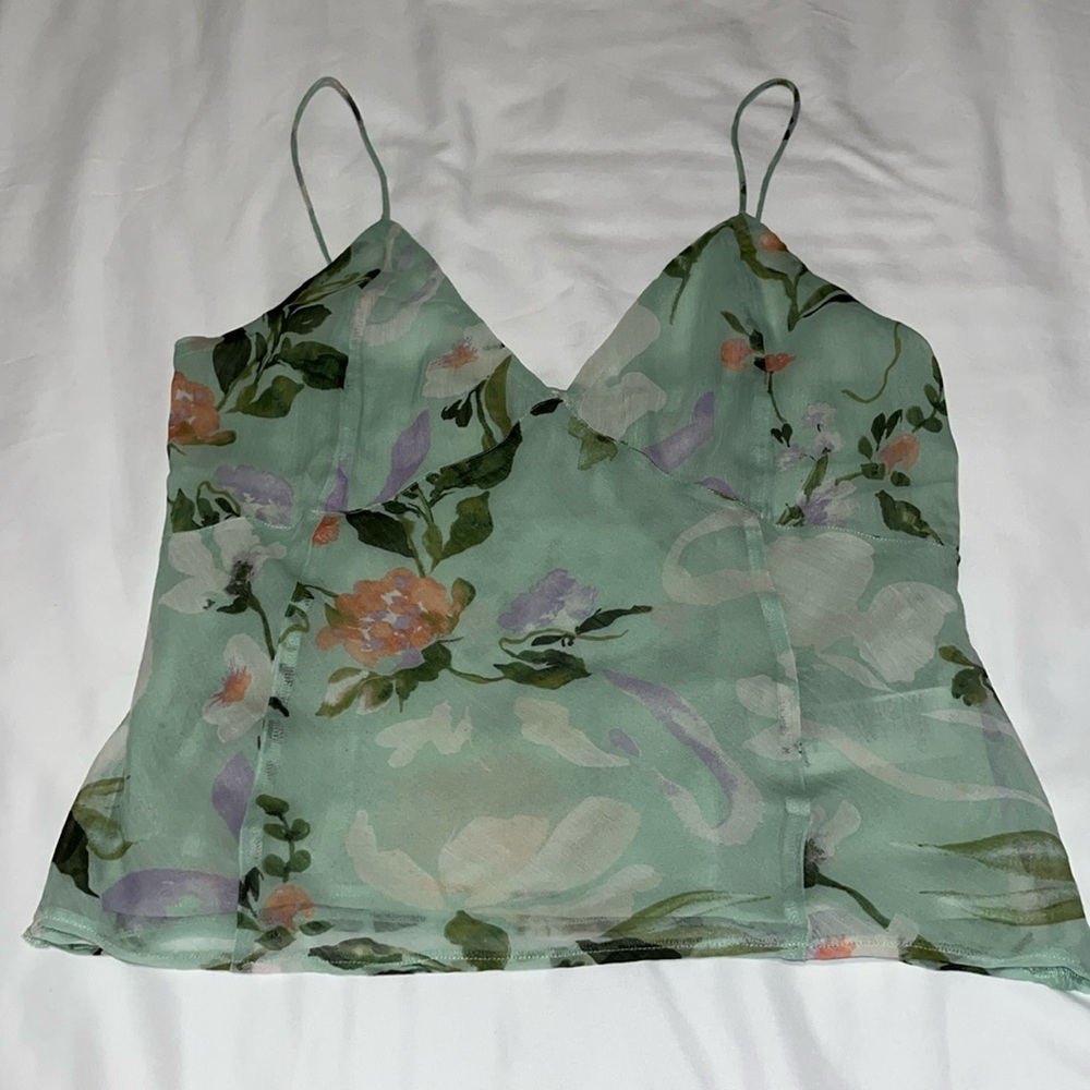 Abercrombie and Fitch women’s size medium green floral V-neck sheer tank top